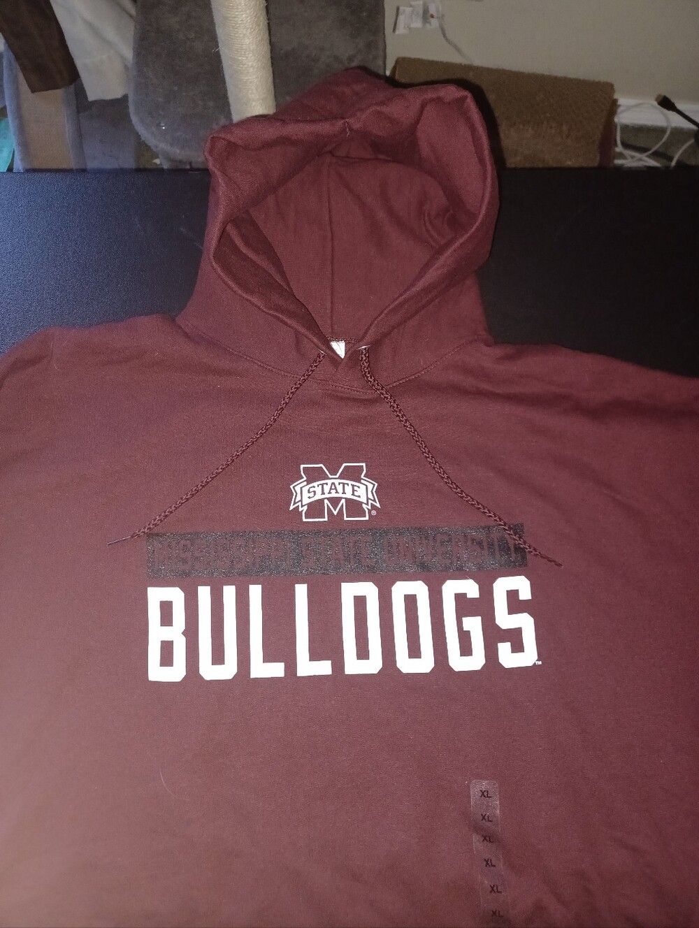 Mississippi State Bulldogs Hoodie Size XL Burgundy Extra Large New With Tags